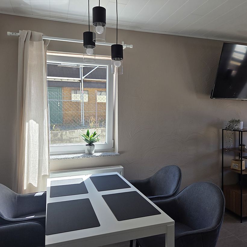Essbereich (2 von 2) – Apartment 2, „Kroppacher Schweiz“ in Müschenbach