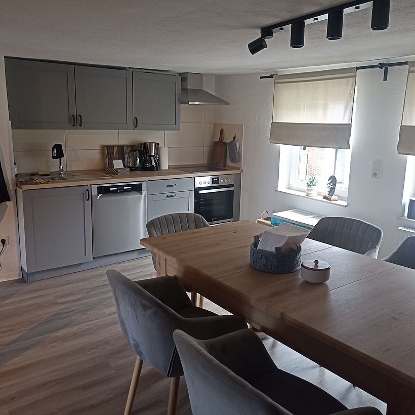 Küche (1 von 2) – Apartment 1, „Am Weiherplatz“ in Norken