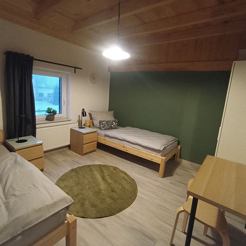 Schlafzimmer 2 – Apartment 2, „Am Weiherplatz“ in Norken