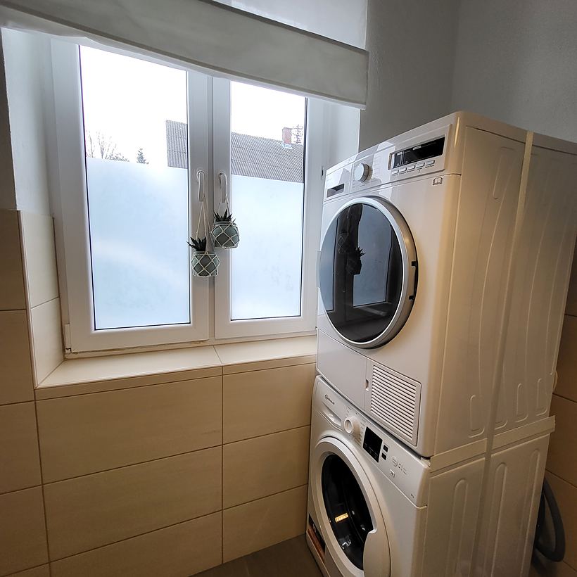 Badezimmer (2 von 3) – Apartment 3, „Am Weiherplatz“ in Norken