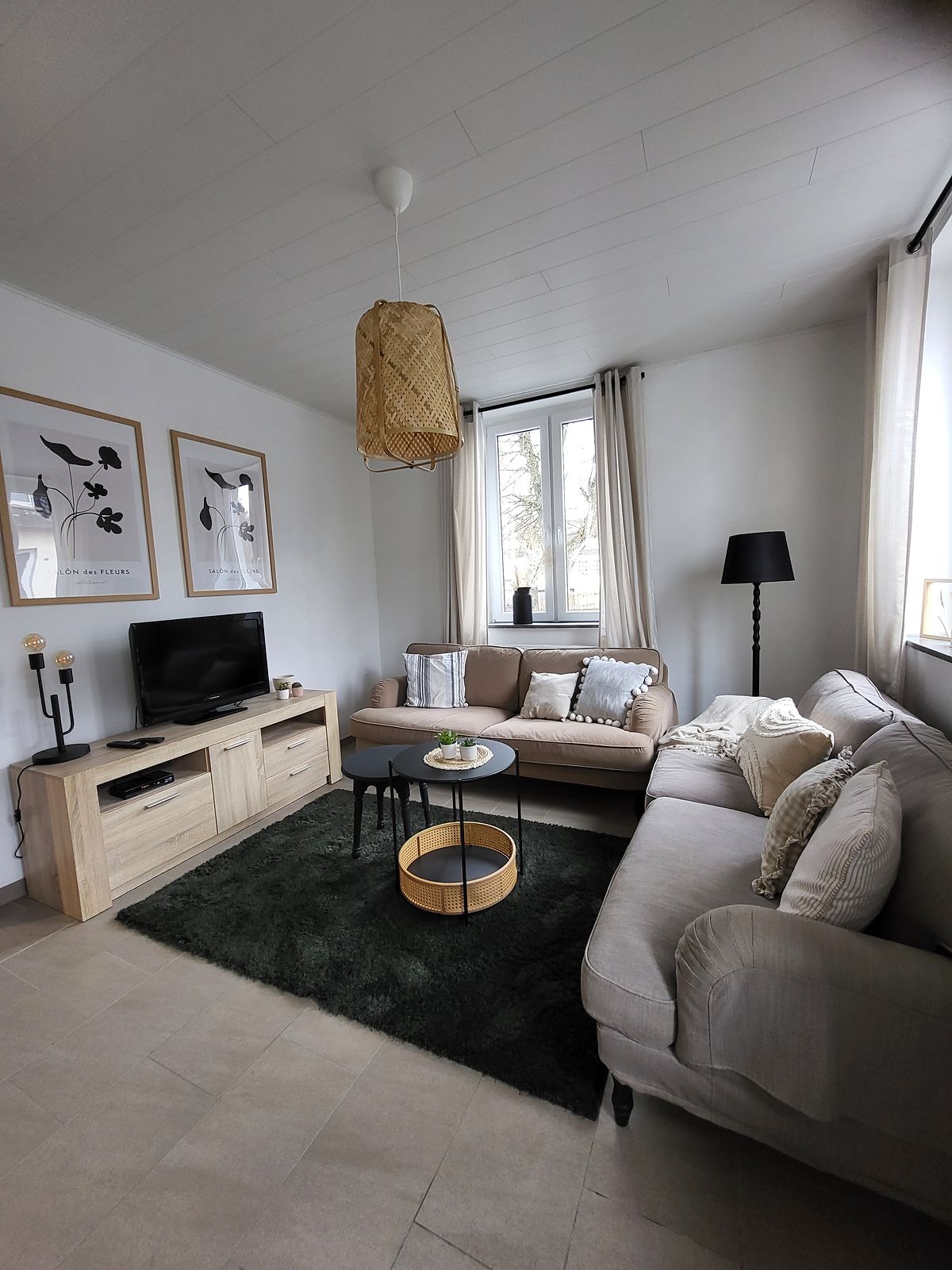 Wohnbereich (1 von 2) – Apartment 3, „Am Weiherplatz“ in Norken